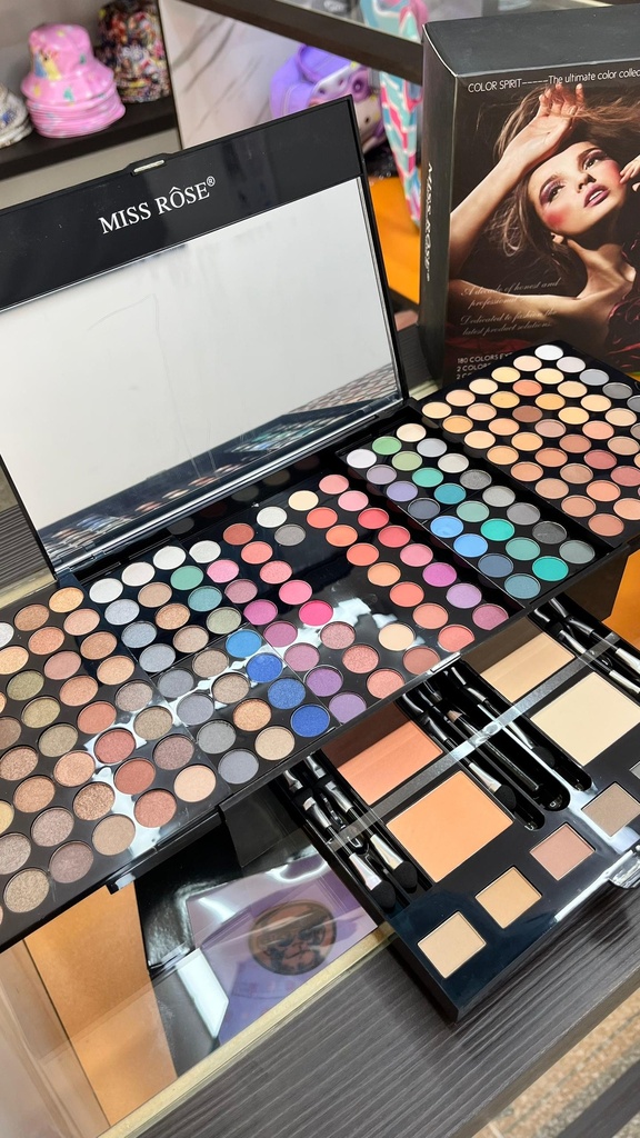 COFRE MAQUILLAJE