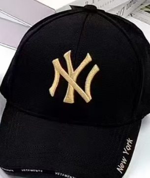 GORRA YANKEE*